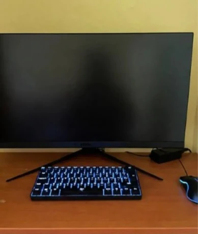 monitor-klavesnica-a-mys-big-0