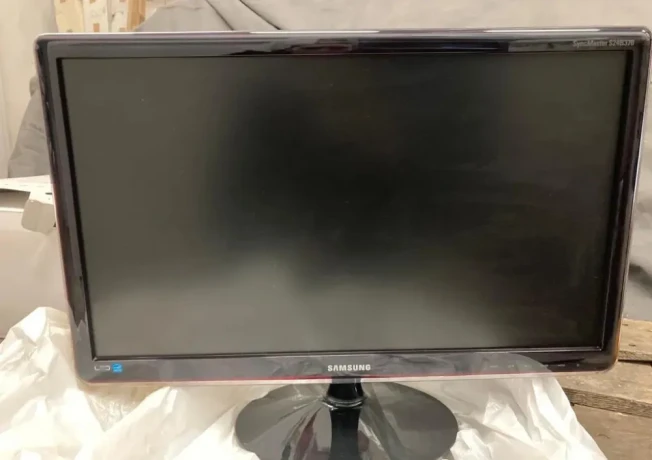 monitor-syncmaster-s24b370-big-0