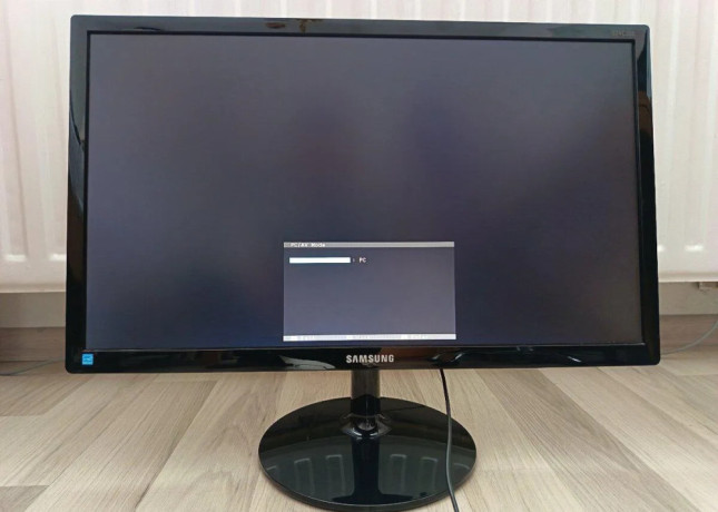 predam-24-monitor-samsung-sc24c350h-big-0