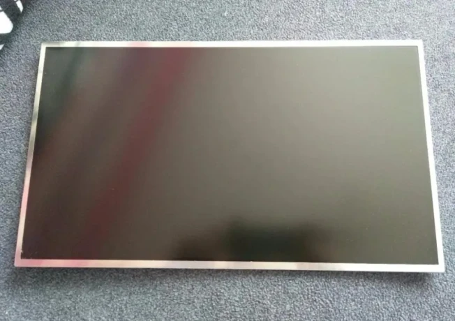 156-30pin-led-displej-pre-notebooky-dell-big-0