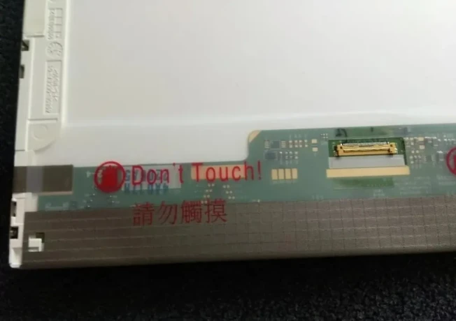 156-30pin-led-displej-pre-notebooky-dell-big-2