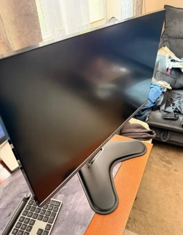 aoc-u2790pqu-big-1