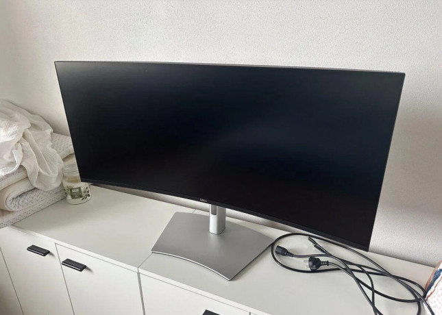 dell-ultrasharp-u3824dw-375-big-1