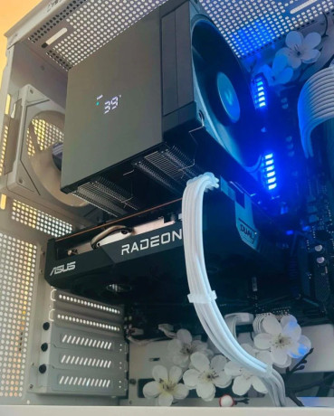 graficka-karta-asus-dual-radeo-rx-7600-oc-edition-8gb-big-0