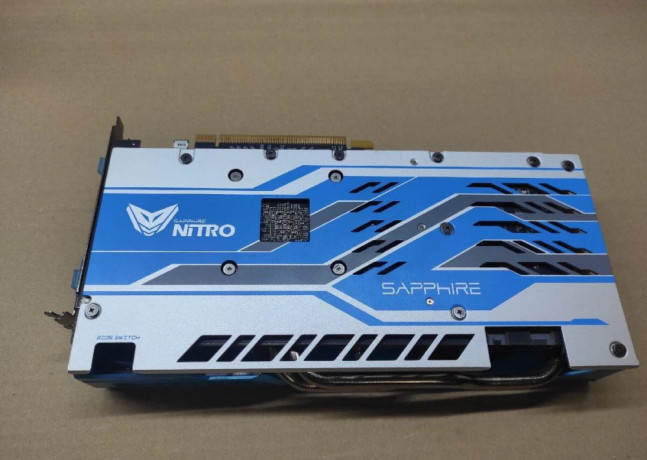 sapphire-nitro-radeon-rx-580-special-edition-8gb-nove-led-big-3