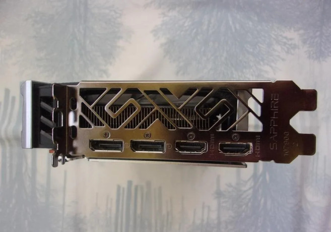 rx-5500-xt-8gb-sapphire-nitro-zanovna-premiova-k-big-3