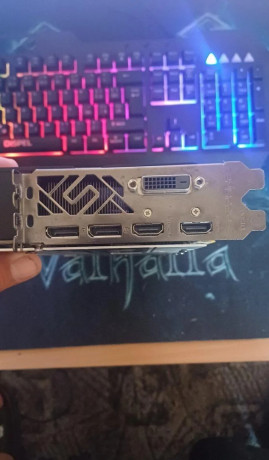 radeon-rx580-4gb-saphire-nitro-big-2
