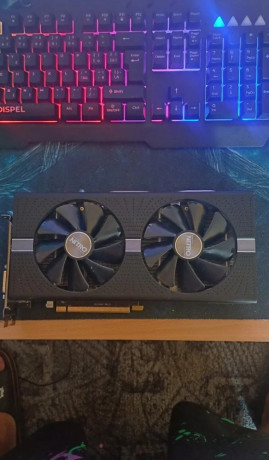 radeon-rx580-4gb-saphire-nitro-big-0