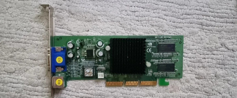 stare-graficke-karty-agp-a-pcie-retro-big-4