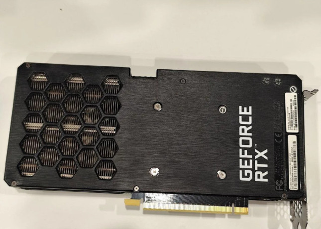 palit-geforce-rtx-3060-dual-12gb-plne-funkcna-big-2