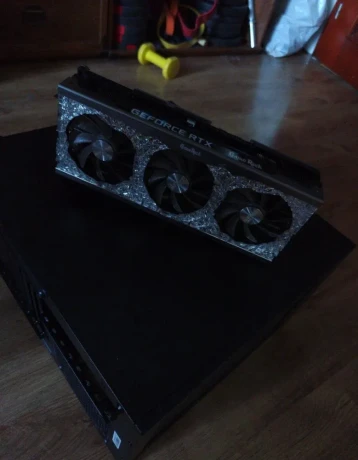 palit-gamerock-rtx-3080-10gb-big-0