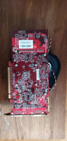 club3d-ati-radeon-x1950-pro-big-1