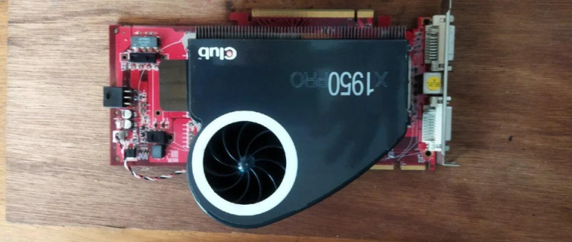 club3d-ati-radeon-x1950-pro-big-0