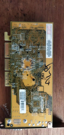 asus-geforce2-mx200-32mb-big-1