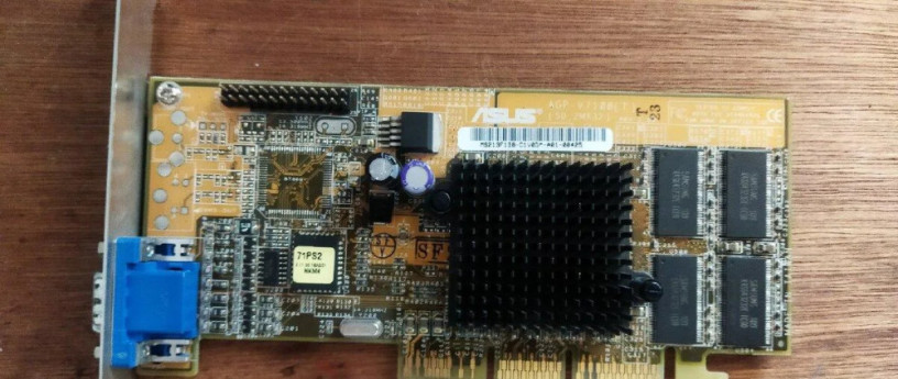 asus-geforce2-mx200-32mb-big-0