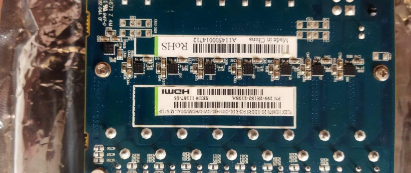 sapphire-radeon-hd-6970-2gb-big-2