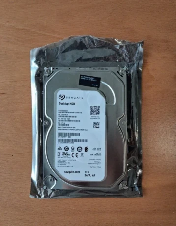 seagate-1tb-hdd-35-sata-7200-rpm-st1000dm003-big-0