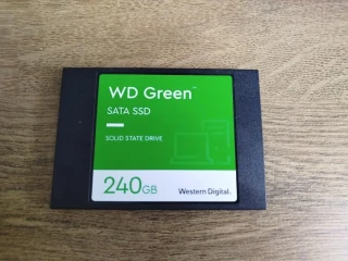 25-ssd-western-digital-green