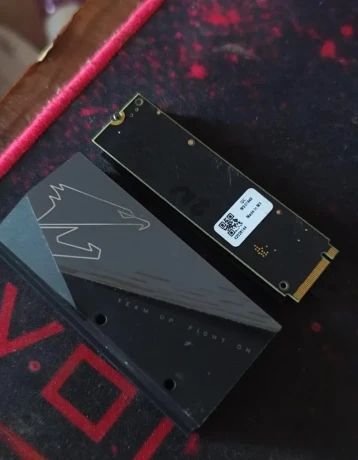 crucial-p2-2tb-nvme-big-0