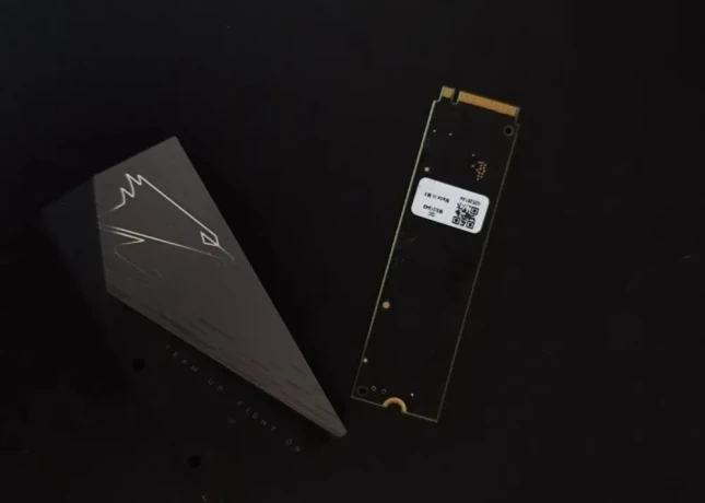 crucial-p2-2tb-nvme-big-3