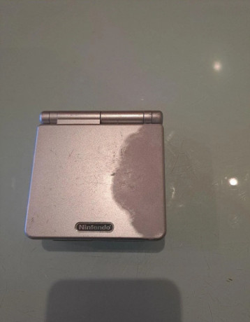 gameboy-advance-sp-big-1