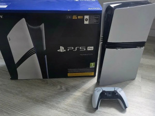 playstation-5-pro-2tb-z-kompletnym-prislusenstvom