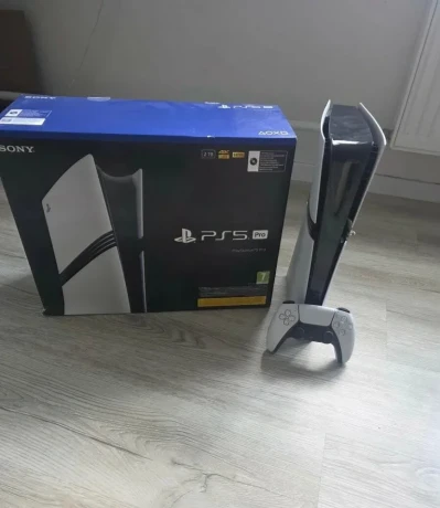 playstation-5-pro-2tb-z-kompletnym-prislusenstvom-big-1