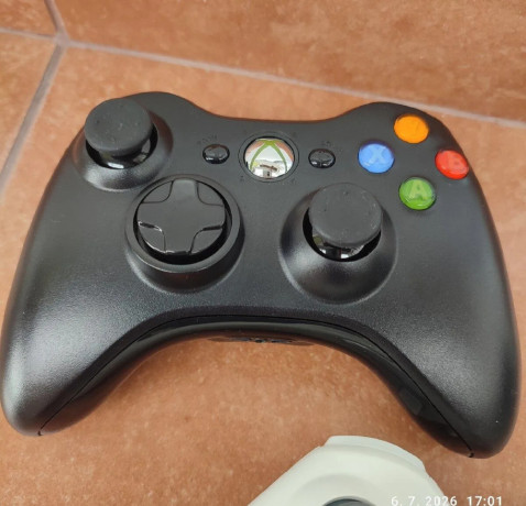 ovladac-pre-xbox-360-big-2