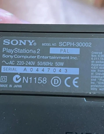 playstation-2-ps2-fat-scph-30002-big-4