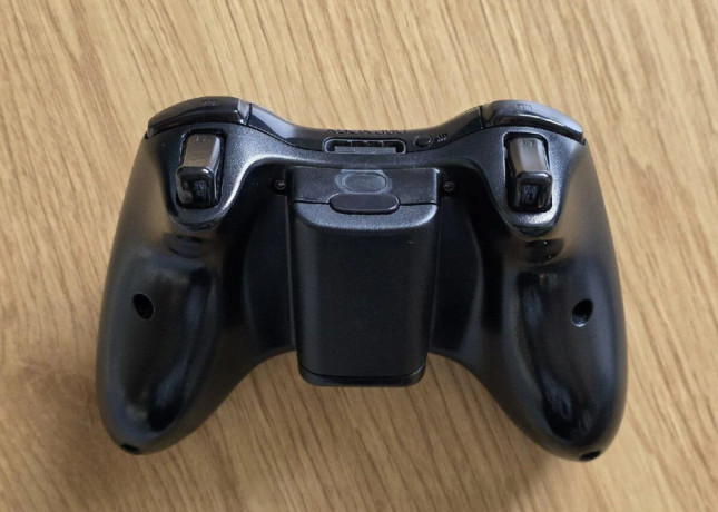 original-bezdrotovy-ovladac-na-xbox-360-big-4