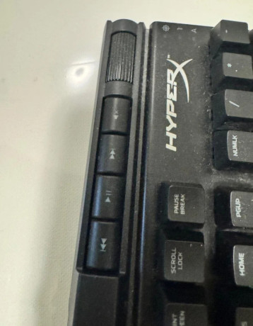 herna-klavesnica-hyperx-alloy-elite-big-3