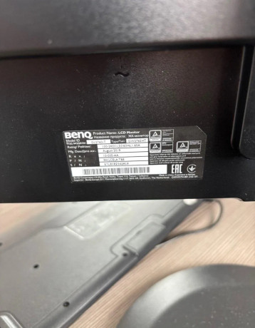 monitor-benq-gw2765-klavesnica-yenkee-130-eur-big-4