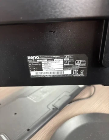 monitor-benq-gw2765-klavesnica-yenkee-130-eur-big-4