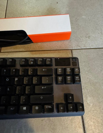 klavesnica-apex-7-tkl-big-2