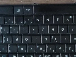 predam-klavesnicu-na-asus-model-pr05mt-ver-n53ta