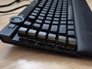 corsair-k100-rgb-optical-mechanical-gaming