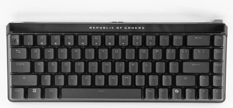 asus-rog-falchion-ace-hfx-big-1