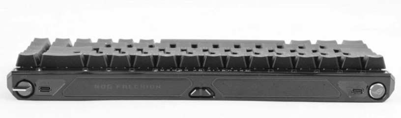asus-rog-falchion-ace-hfx-big-2