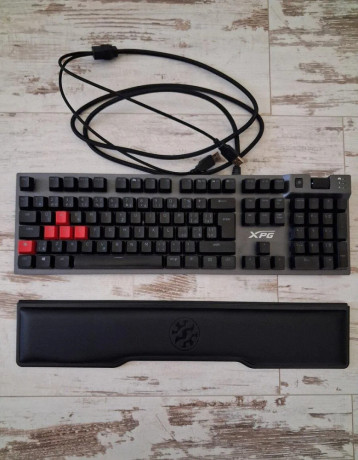 xpg-summoner-rgb-gaming-big-1