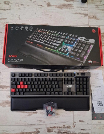 xpg-summoner-rgb-gaming-big-0