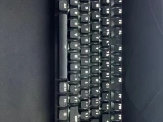 klavesnica-logitech