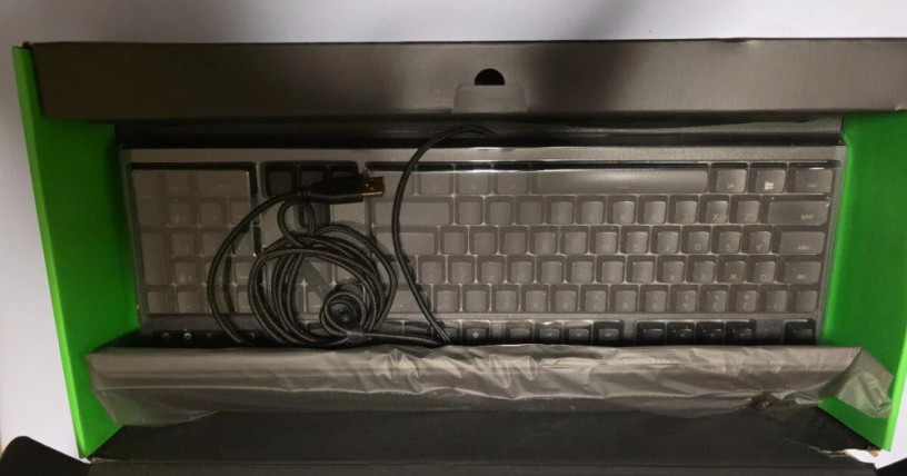 reiser-klavesnica-ornata-chroma-big-4