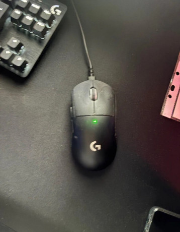 herna-mys-logitech-bezdratova-big-2