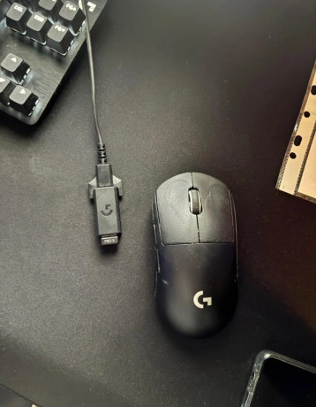 herna-mys-logitech-bezdratova-big-1
