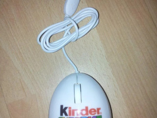 kindersuprise-miska-usb-nova