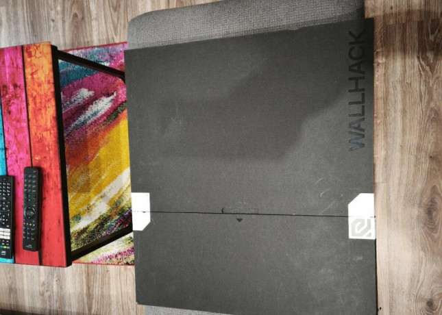 glass-gaming-mousepad-wallhack-big-3