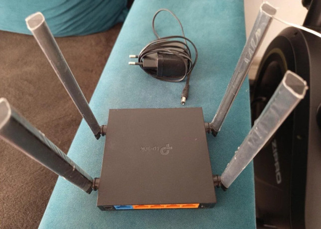 predam-wifi-router-tp-link-c54-big-1