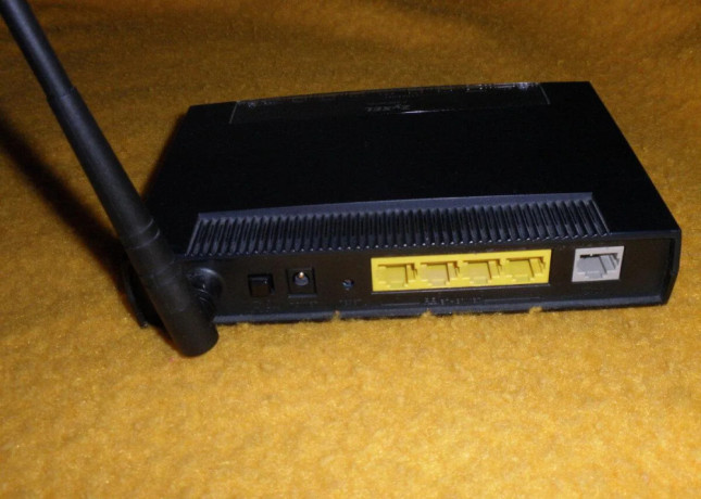 adsl-modem-zyxel-p-660hw-t3-big-1
