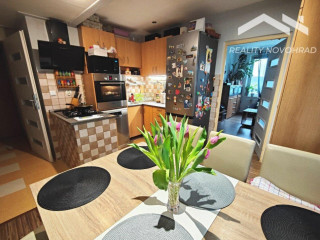 klimatizovany-2-izbovy-byt-s-loggiou-a-vytahom