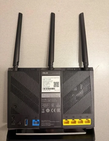 predam-wifi-router-asus-rt-ac65p-big-1